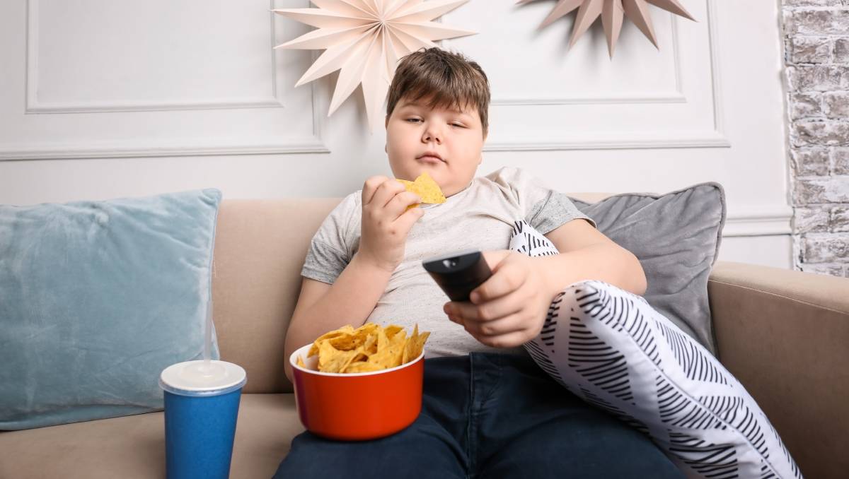 eating junk Childhood obesity and other related non-communicable diseases have become rampant in India. (Wikimedia Commons)