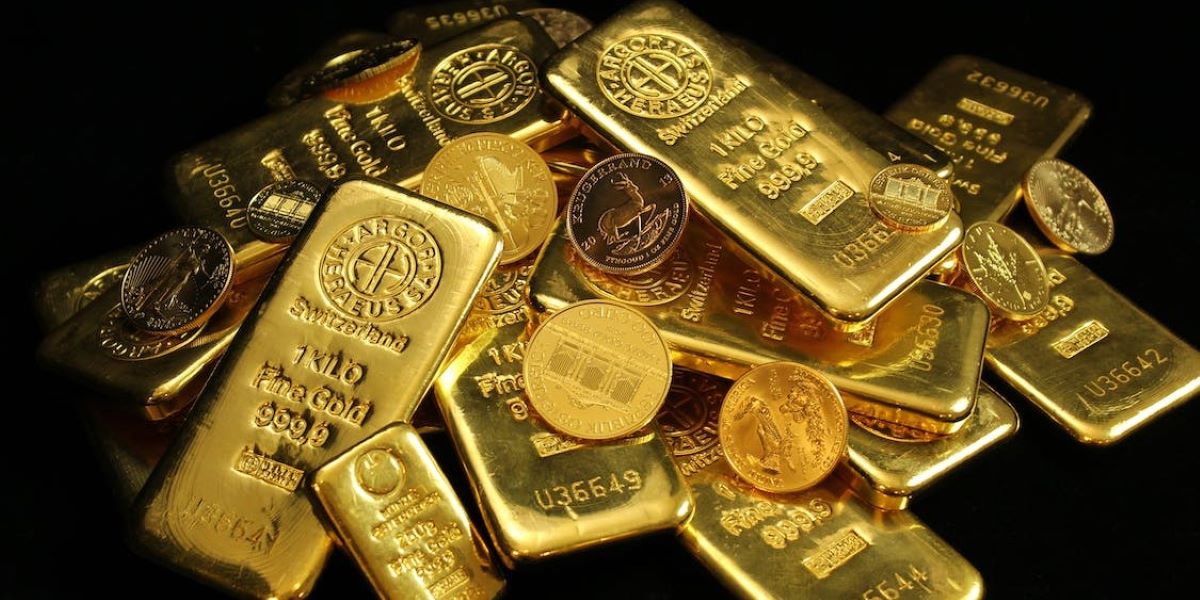 ED seizes ₹2.51 worth gold from alleged beneficiary of Kerala ‘gold smuggling through diplomatic bag’ case. Representational Image. (Creative Commons) ED seizes ₹2.51 worth gold from alleged beneficiary of Kerala 'gold smuggling through diplomatic bag' case. Representational Image. (Creative Commons)