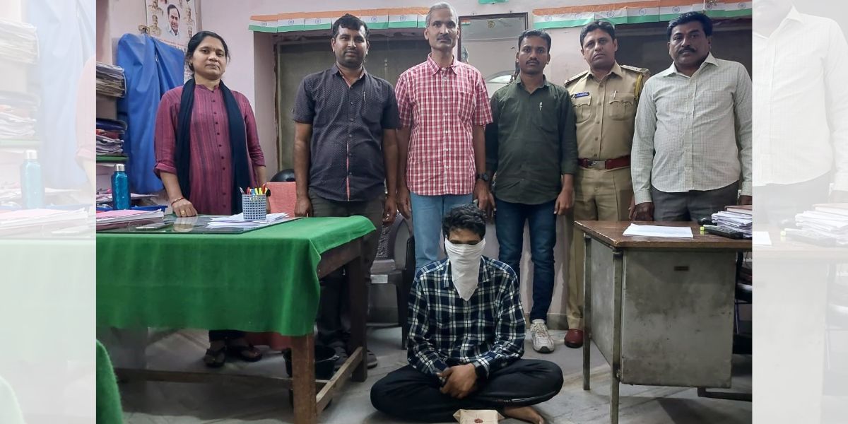 STF officials with the arrested, Hari Satheesh. (Supplied) drug racket Hyderabad MDMA