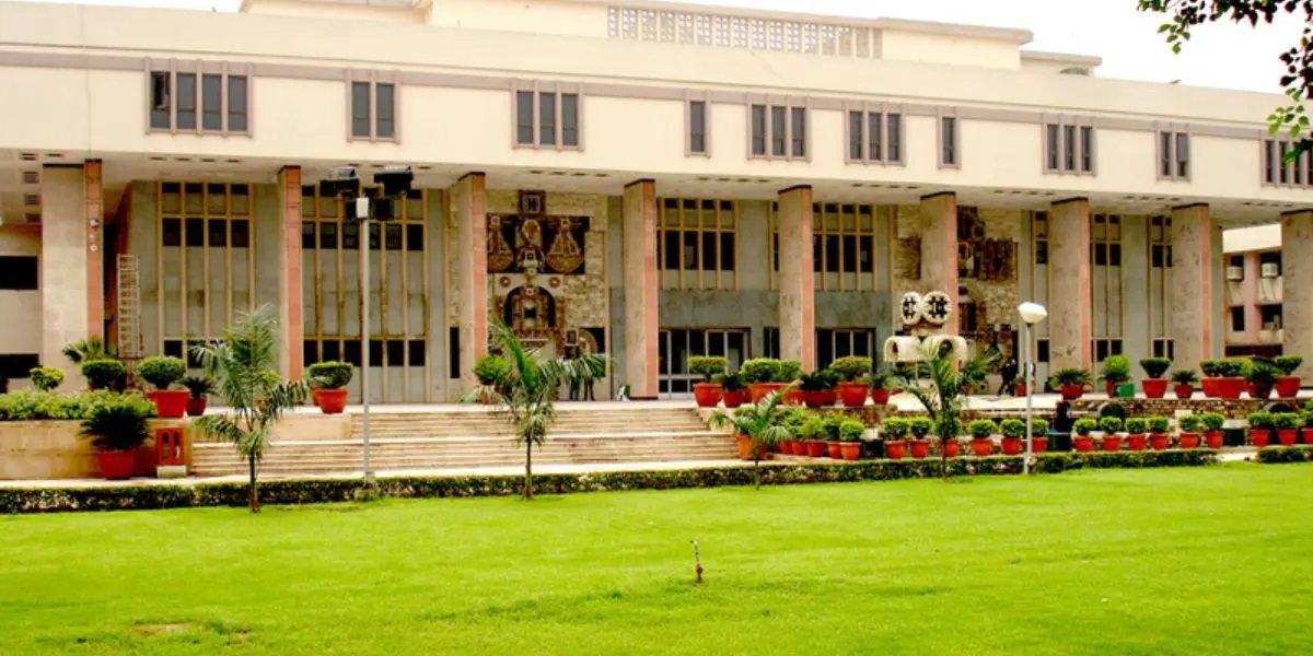 Delhi High Court to hear CBI’s plea challenging bale of accused in mid January. Delhi excise scam bail