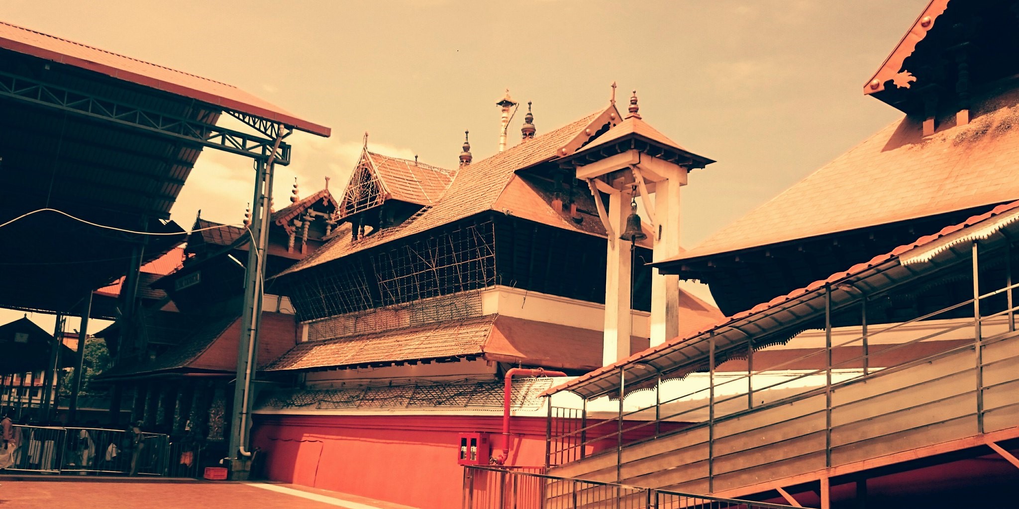 Guruvayur Temple. (Creative Commons) Guruvayur temple gold
