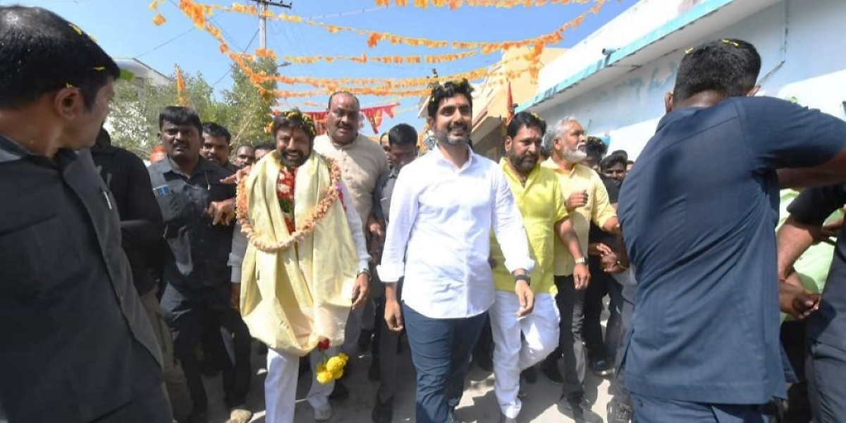 Nara Lokesh with uncle Balakrishna in Kuppam on Friday, 27 January, 2023. (Supplied)