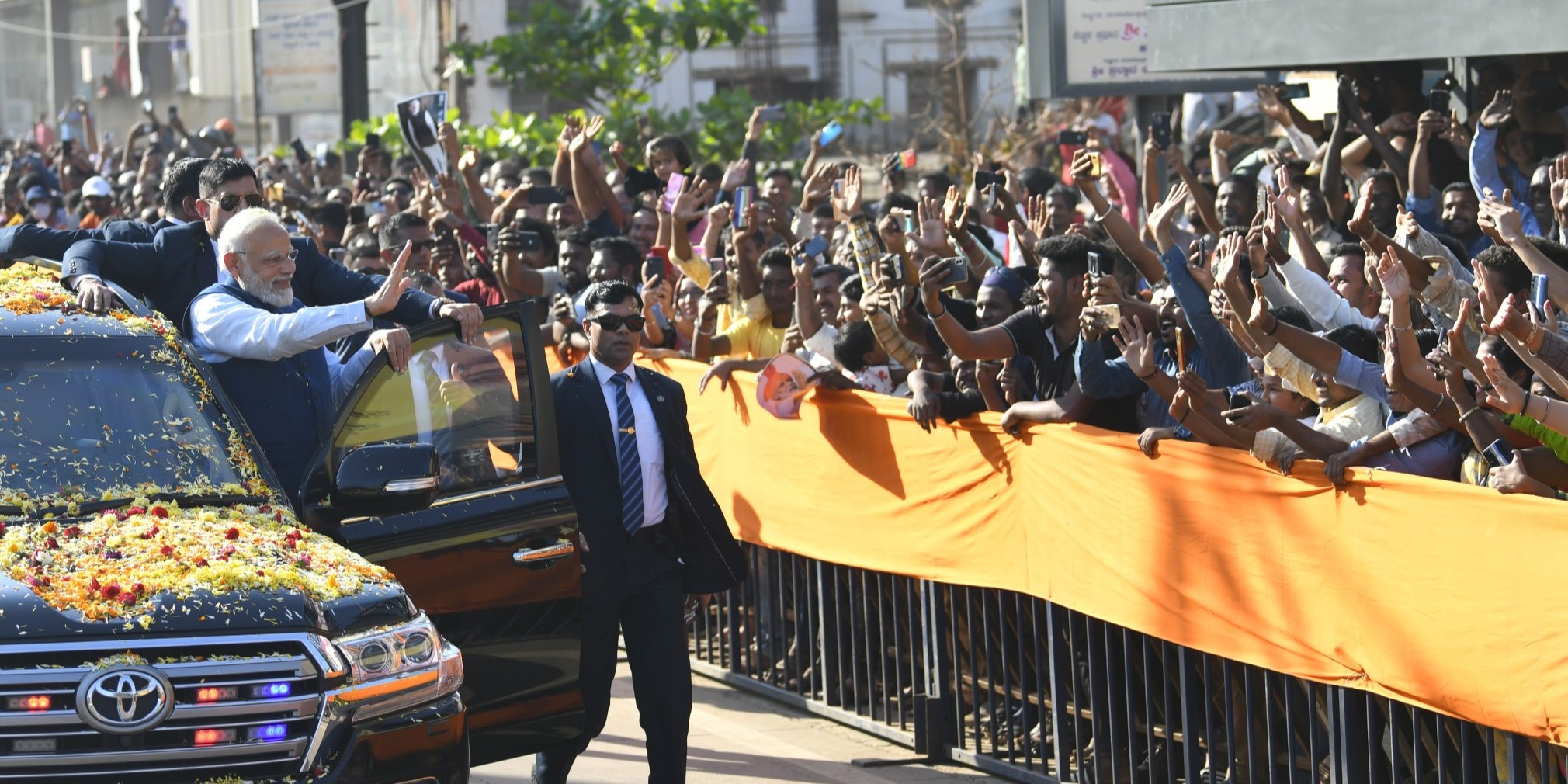 PM Modi in Hubballi PM Modi in Hubballi