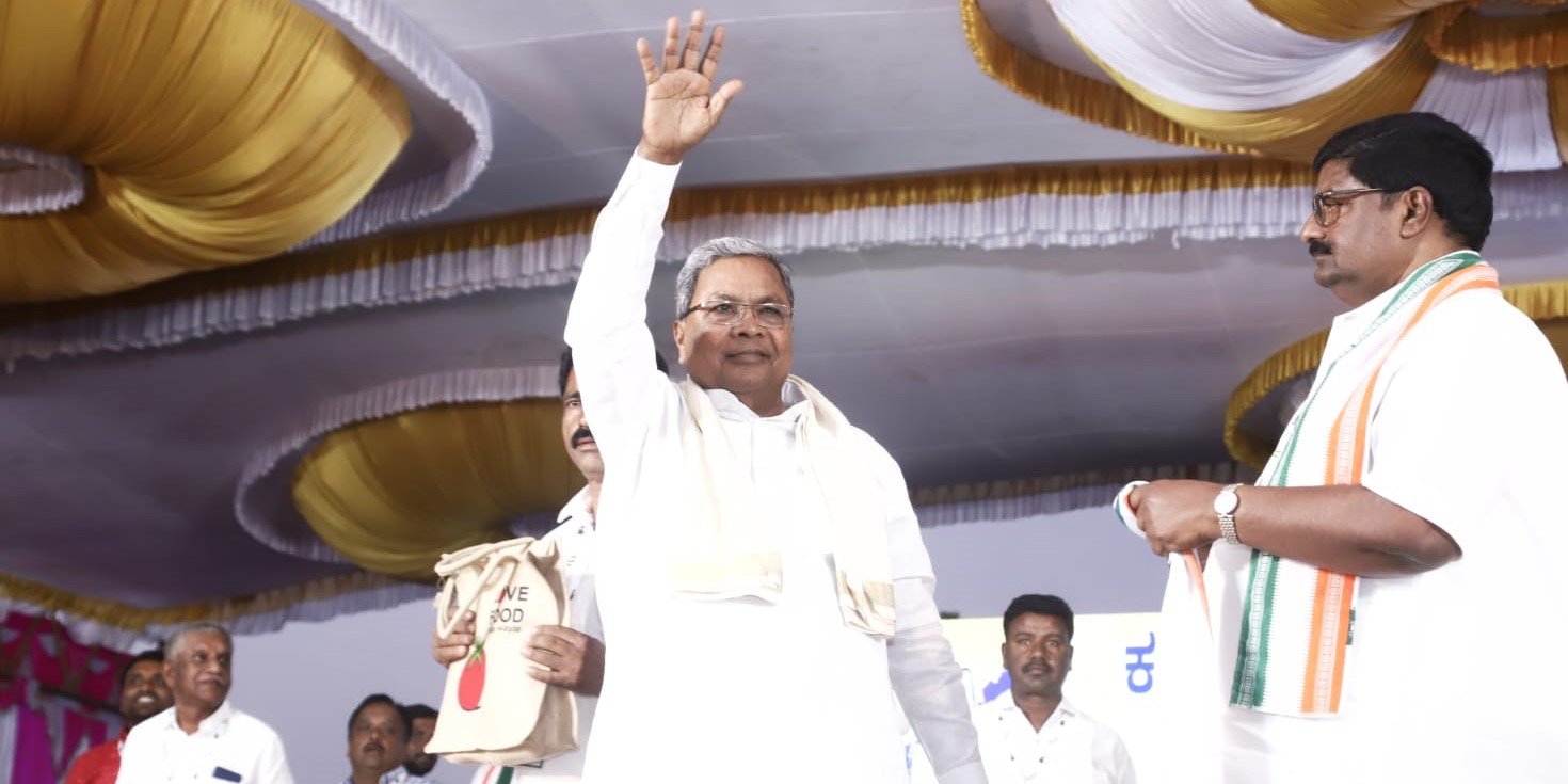 Senior Congress leader Siddaramaiah. (Twitter) Karnataka Hindutva laboratory