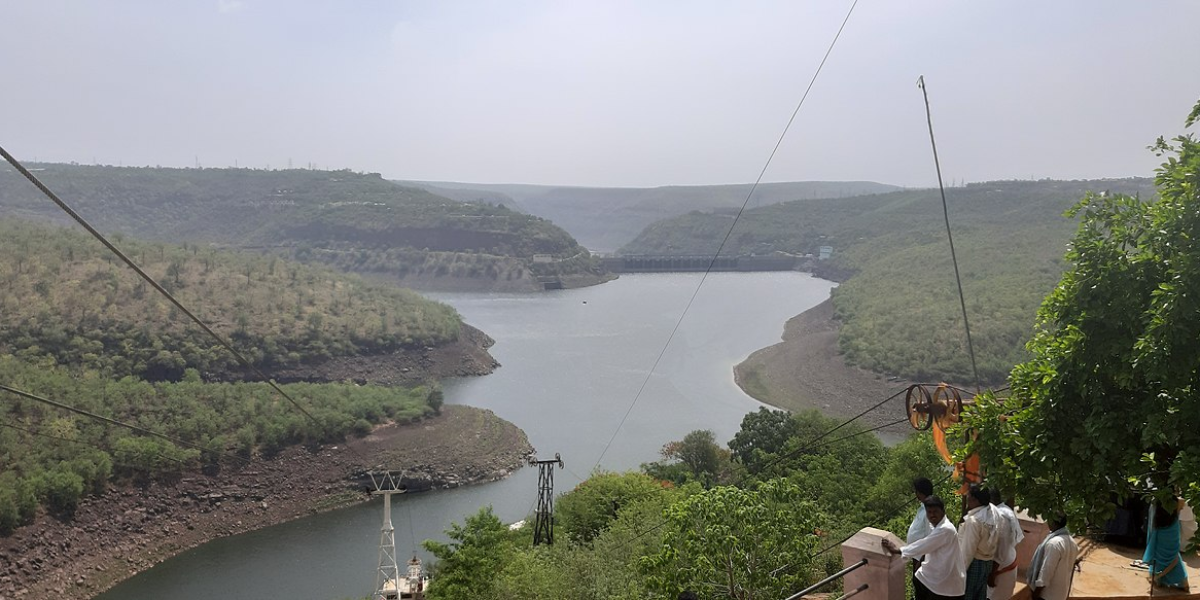 The water is needed to meet the agricultural requirements of five drought-prone districts. (Wikimedia Commons)