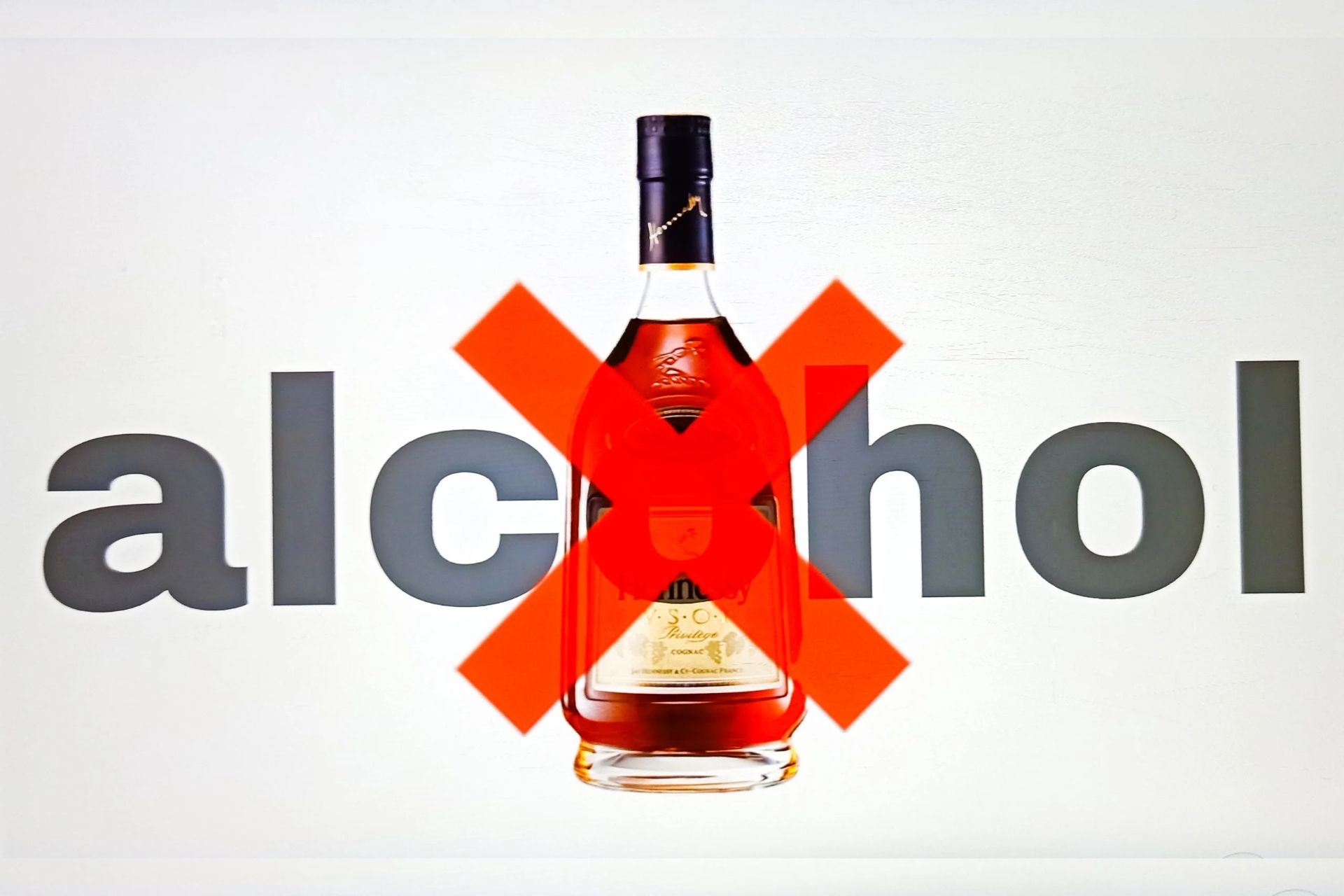 There is no safe level of alcohol below which its consumption is beneficial to the body. Consumption of alcohol, even in small quantities, is injurious to health, say experts. (Creative Commons)