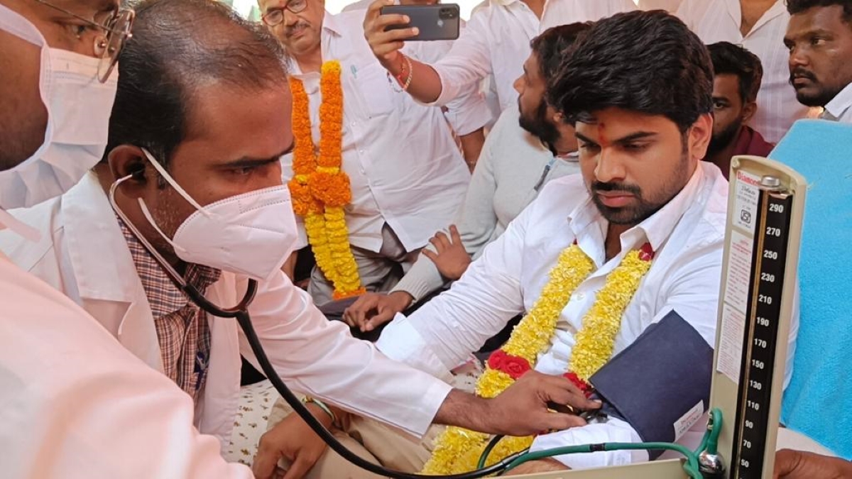 Yanam MLA ends fast after Puducherry minister assures him of looking into fund-flow problems