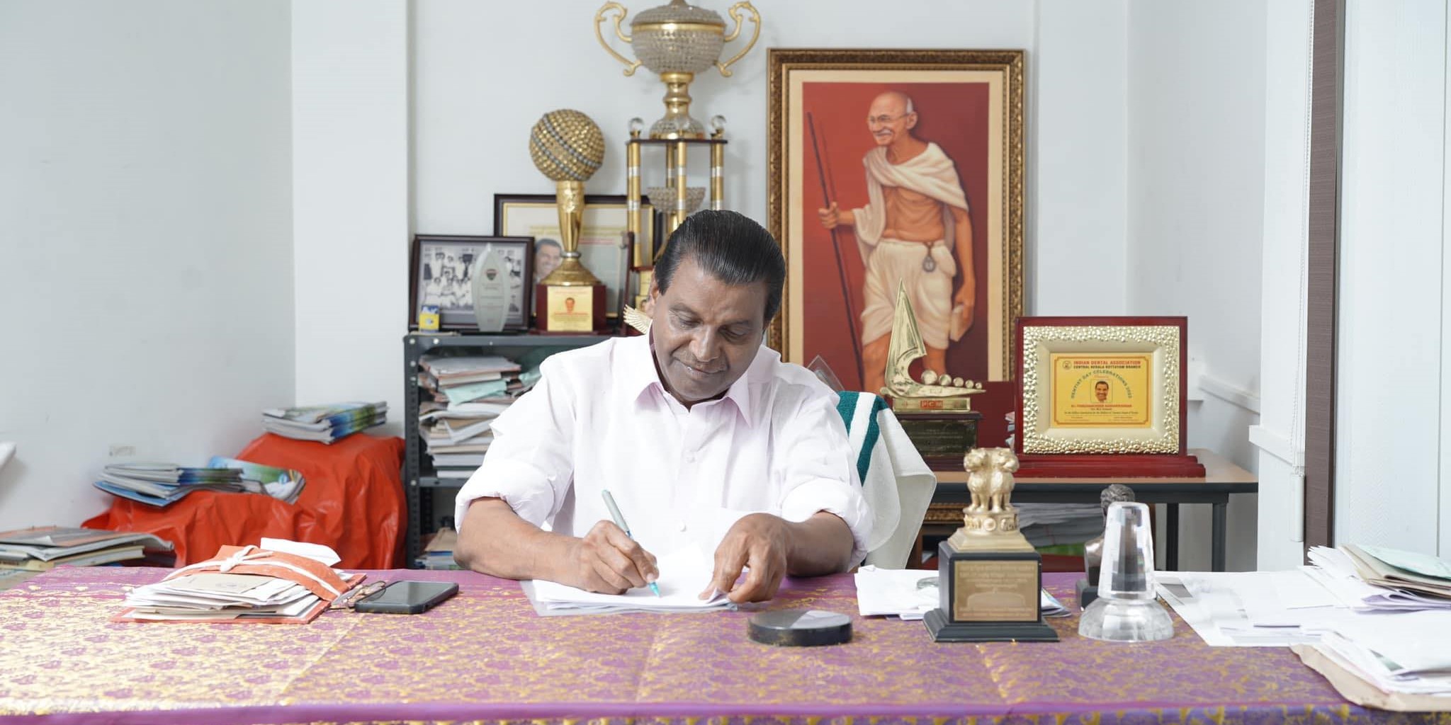 Food poisoning Kerala UDF