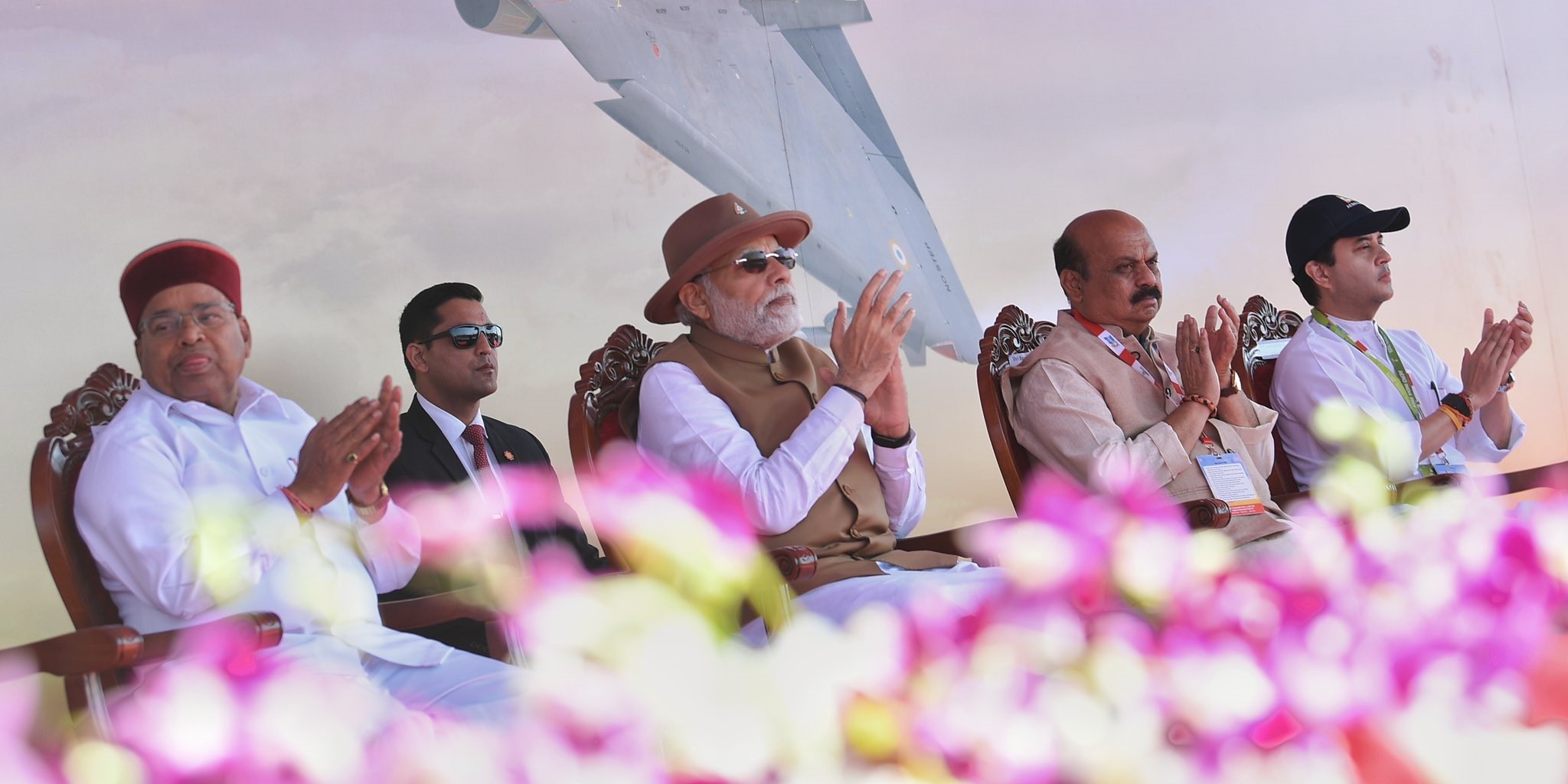 Prime Minister Narendra Modi, Karnataka Chief Minister Basavaraj Bommai and others during the inauguration of Aero India 2023. (narendramodi/Twitter)