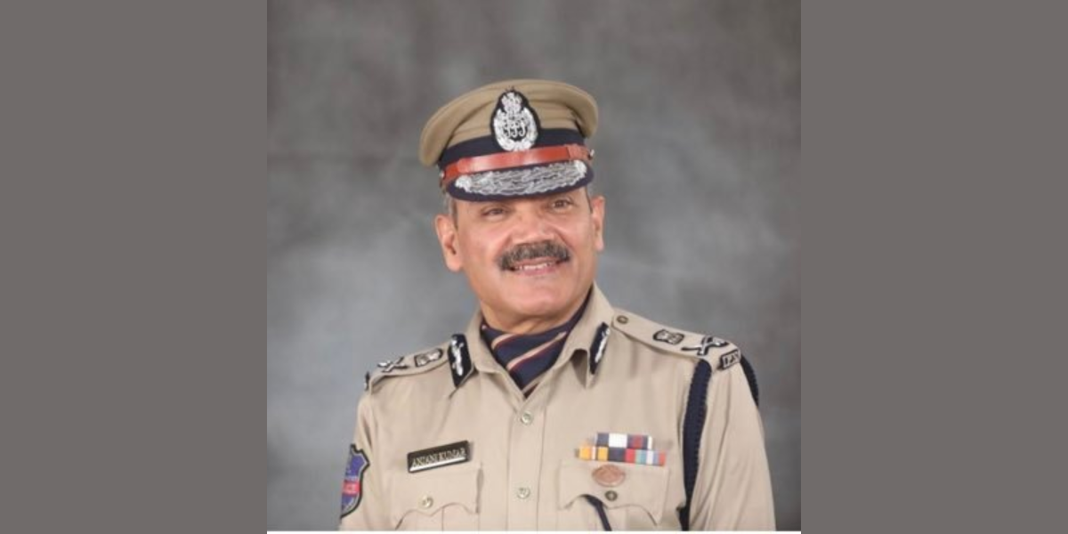 DGP Anjani Kumar DGP Anjani Kumar interacted with superintendents and commissioners on 4 February. (DGP Telangana/Twitter)