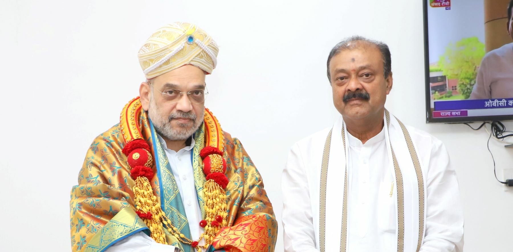 Naryana Gowda with Amit Shah Narayana Gowda