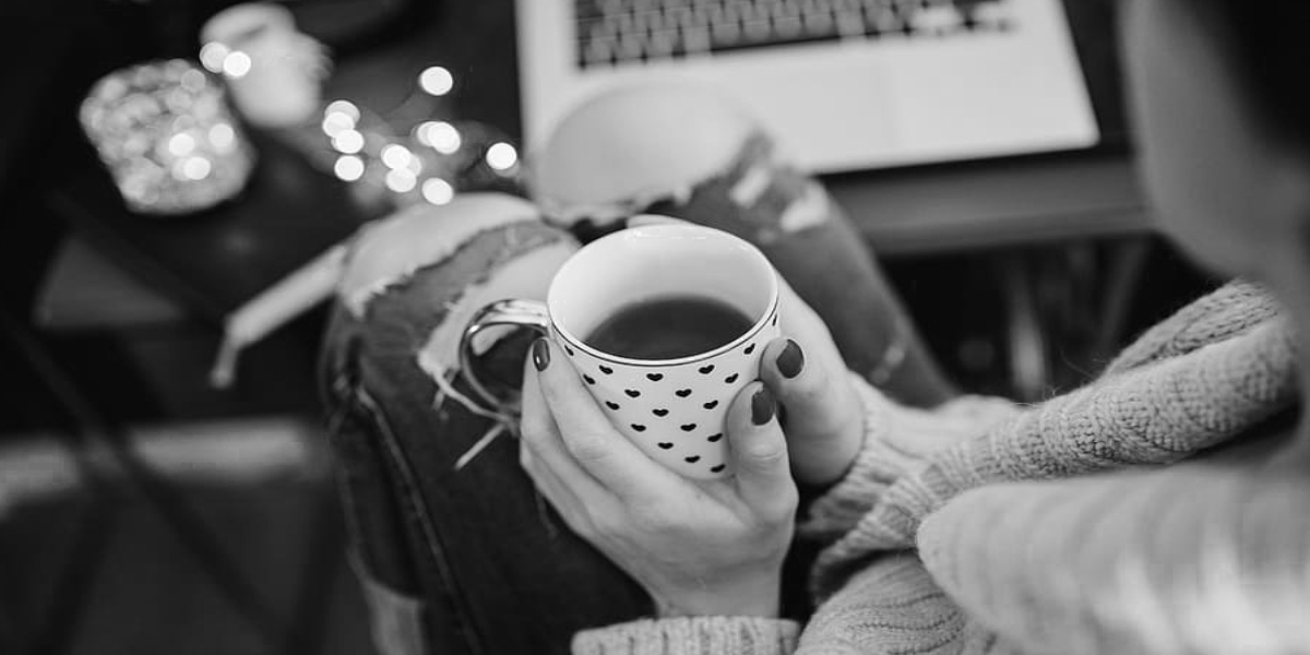 what is the best temperature to drink tea Study says drinking hot tea may lead to oesophageal cancer. So how hot should your tea be?