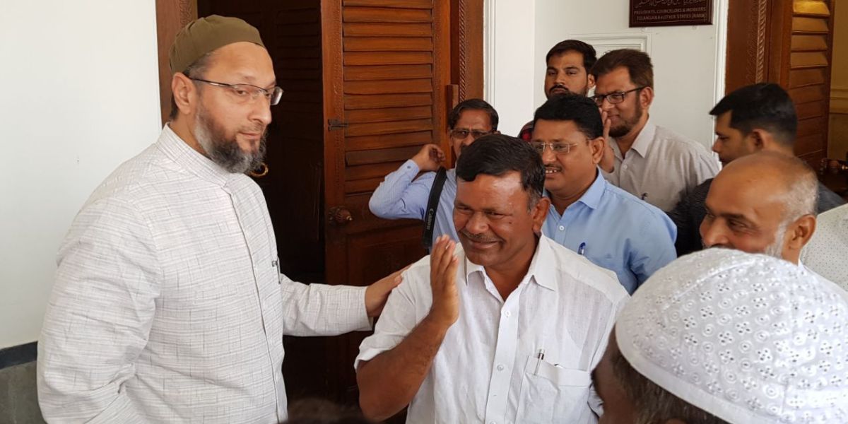 AIMIM Karnataka chief Usman Ghani with Asaduddin Owaisi and other Karnataka state leaders. (Twitter) AIMIM Karnataka chief Usman Ghani with Asaduddin Owaisi and other Karnataka state leaders. (Twitter)