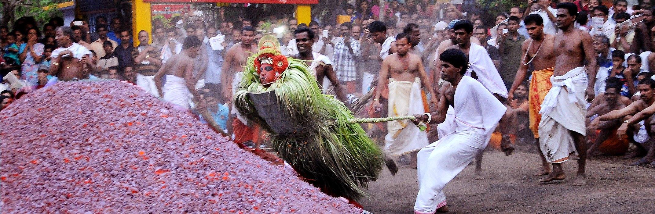 theechamundi Theechamundi