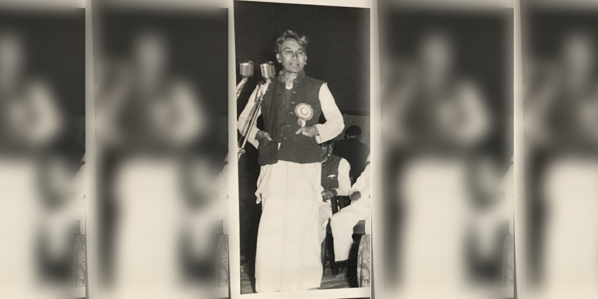 Anakru speaking at the Kannada Sahitya Sammelana Anakru speaking at the Kannada Sahitya Sammelana