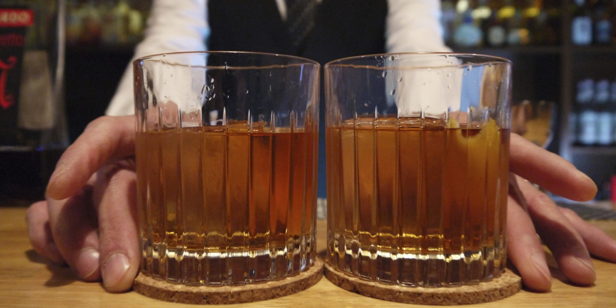 Alcohol at medical conferences Doctors and scientists share their experiences of medical conferences where alcohol consumption is common. (Creative Commons)