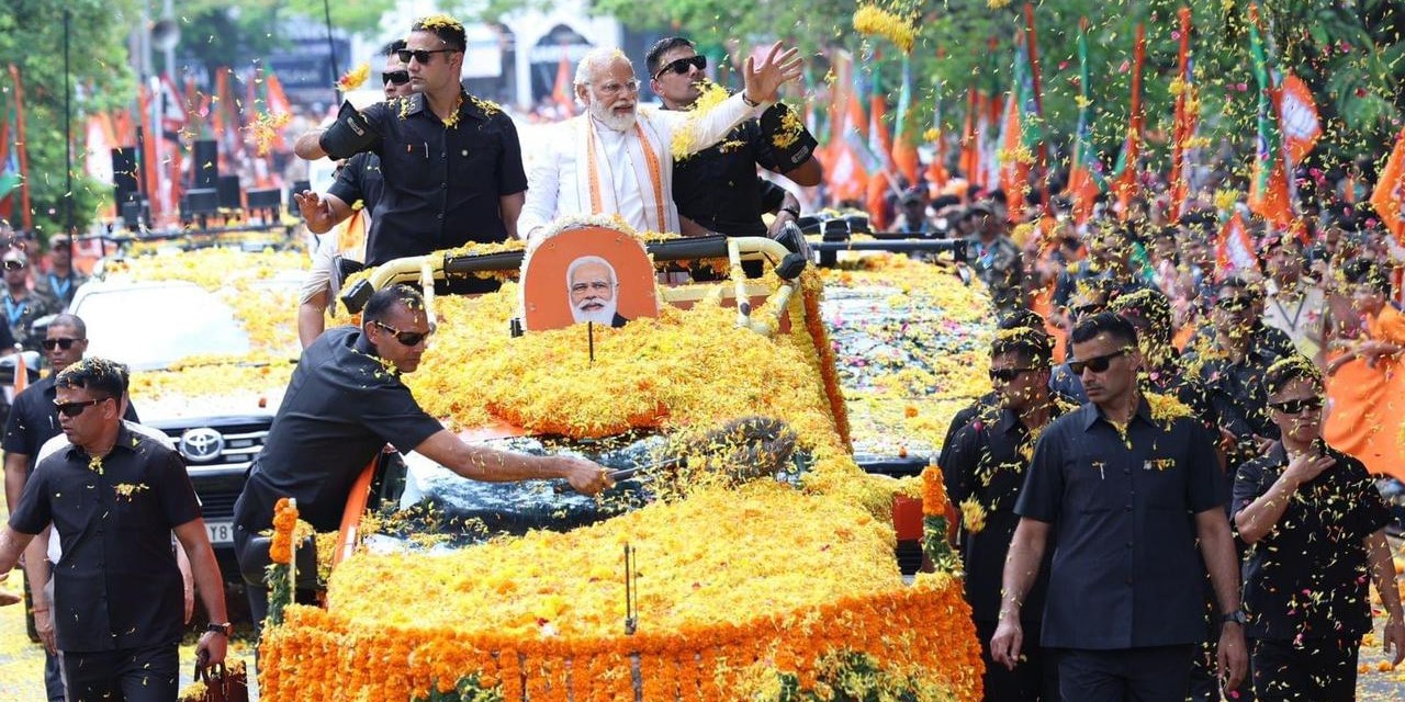 PM Modi during an election rally in Karnataka. (Twitter)