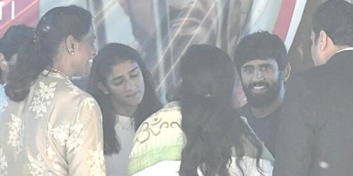 PT Usha meeting the wrestlers. (Twitter) PT Usha meeting the wrestlers. (Twitter)