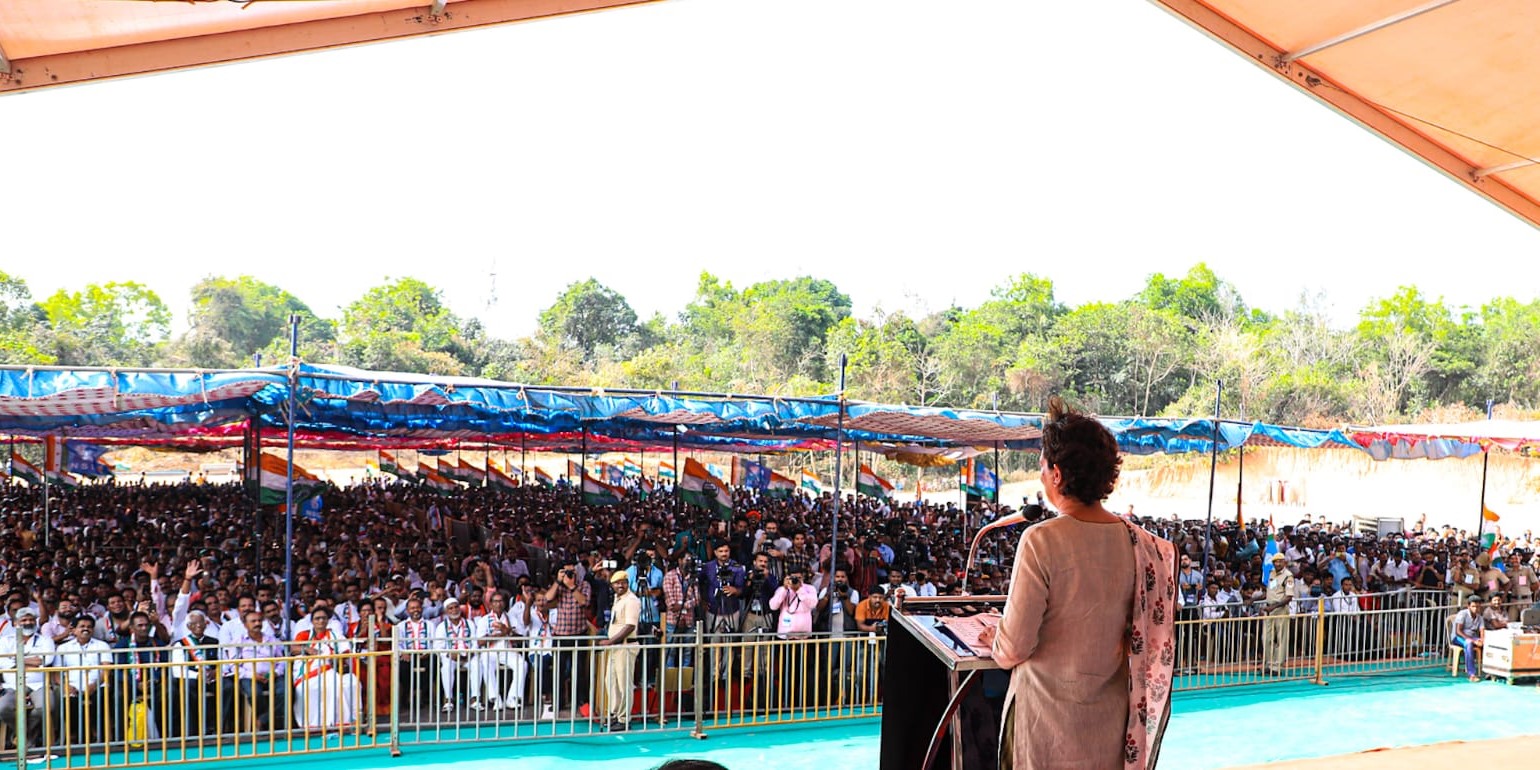 Priyanka Gandhi Vadra addressing election rally in Karnataka. (Twitter) Priyanka Gandhi Vadra addressing election rally in Karnataka. (Twitter)