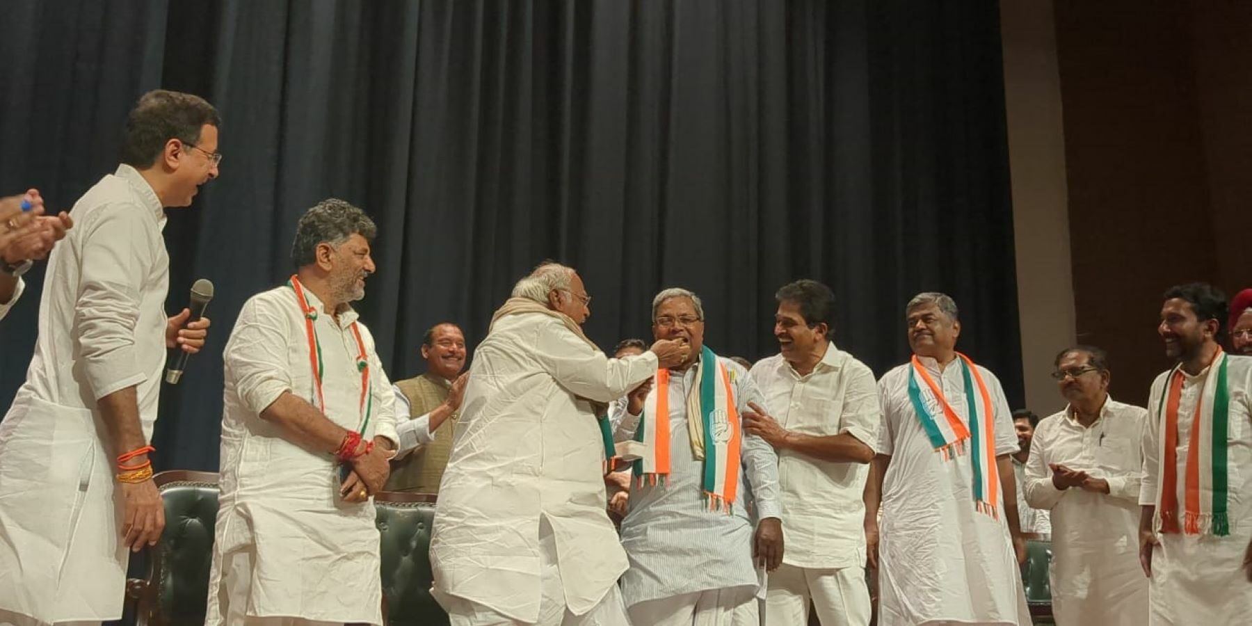 Siddu-SF Congress Siddaramaiah DK Shivakumar