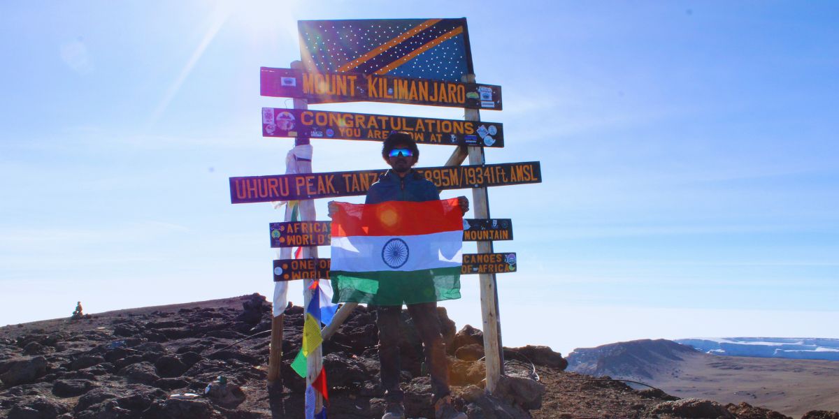Naga Satish set a record for completing the first leg of the climb (5,400 metres) in an astonishing eight hours and 50 minutes. Naga Satish set a record for completing the first leg of the climb (5,400 metres) in an astonishing eight hours and 50 minutes.