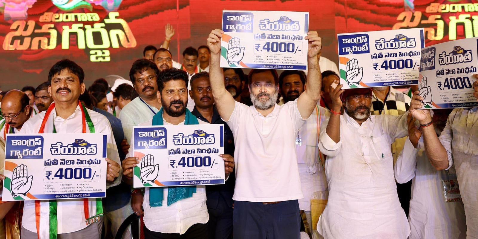 Congress leaders including Revanth Reddy, Mallu Bhatti Vikramarka, and others with Rahul Gandhi unveiling the Congress poll promise for Telangana. (Twitter) Telangana Congress issues