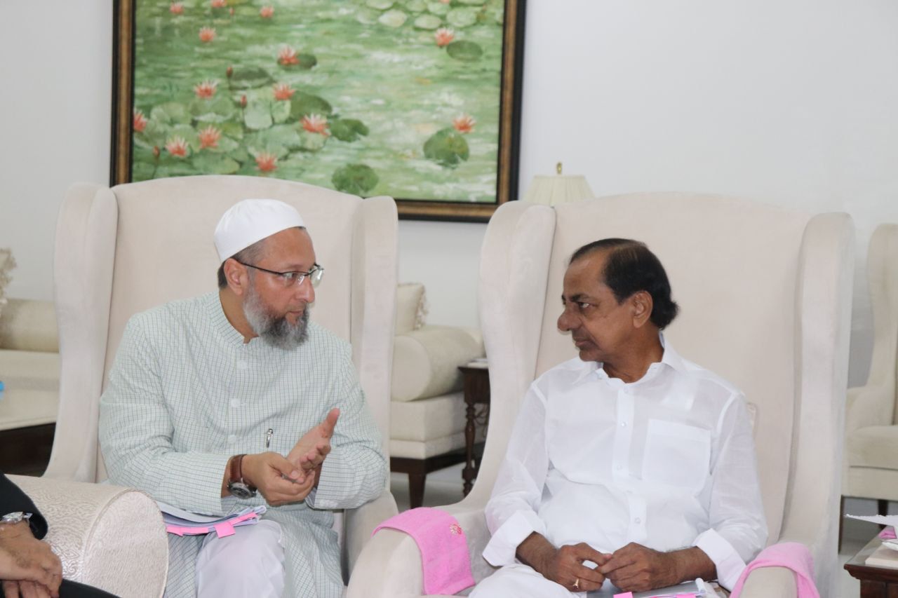 F0rheQRWwAA7iFz KCR announced that the BRS party would be opposing the UCC Bill in the Parliament. (Twitter)