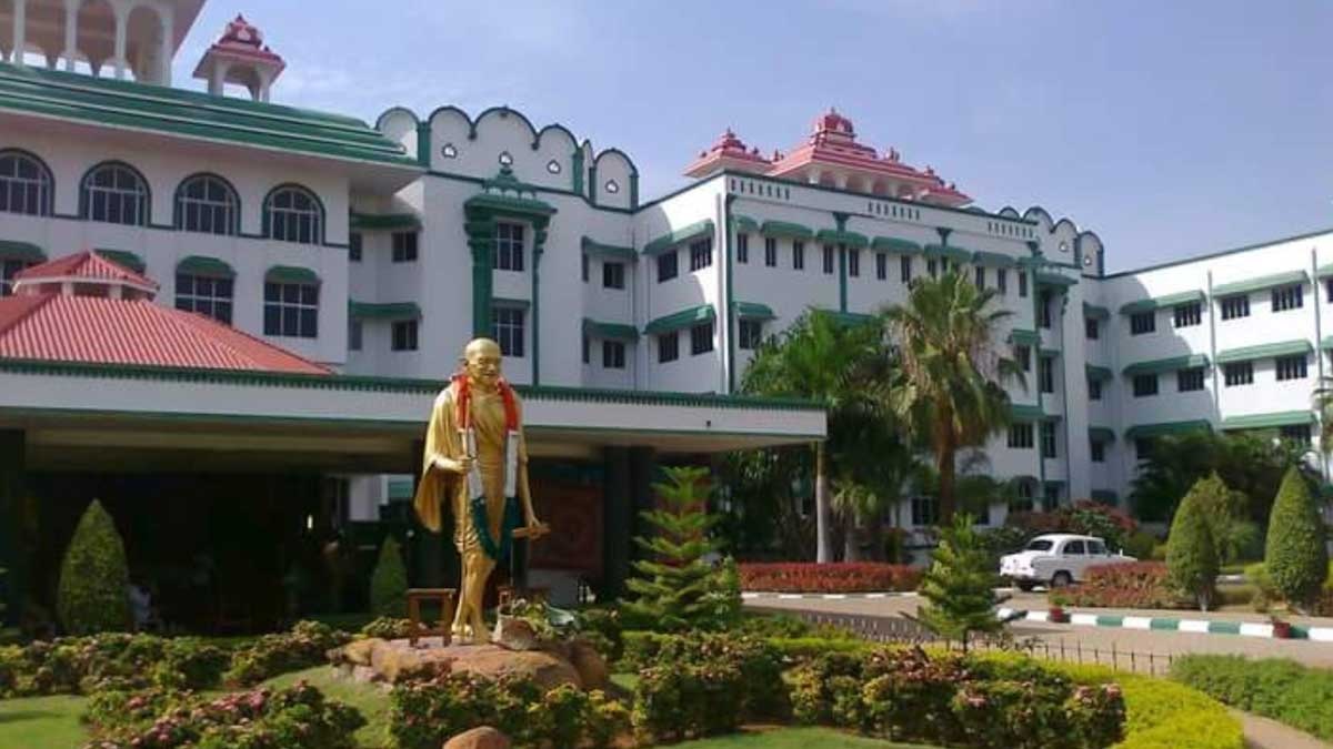 Split verdict in Madurai’s Thirupparankundram Sikandar Badhusha Hill case; matter referred to third judge Split verdict in Madurai’s Thirupparankundram Sikandar Badhusha Hill case; matter referred to third judge