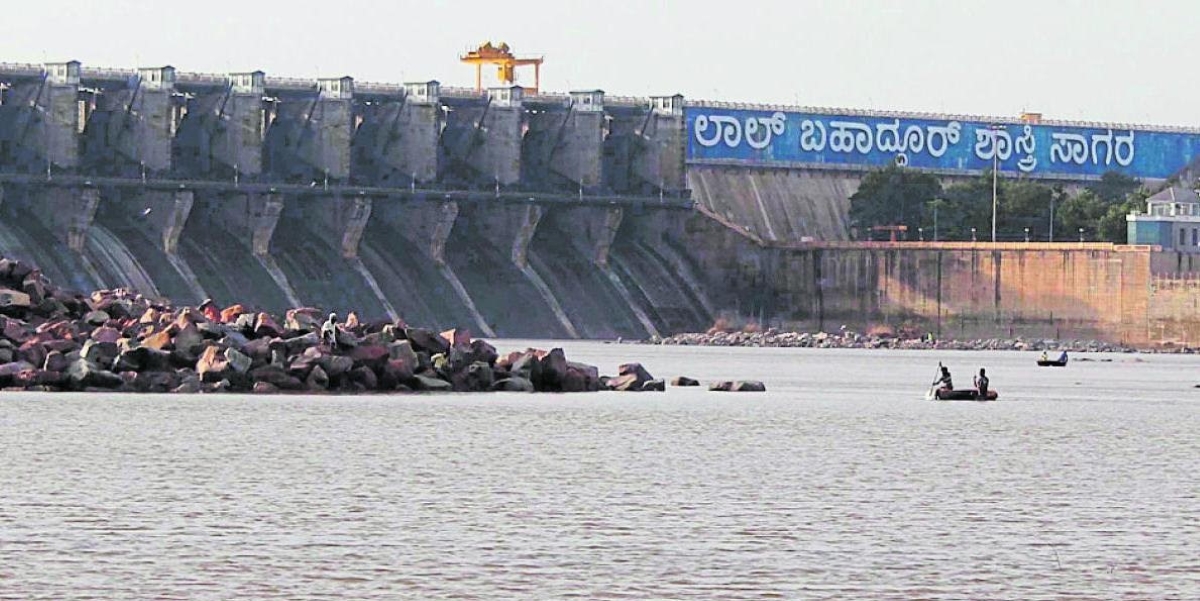 The live water storage level dips to 1.141tmc in Almatti Dam on Sunday. (Supplied) Karnataka rain deficit
