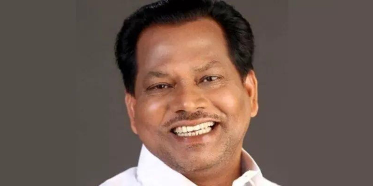 A Chandrasekhar.