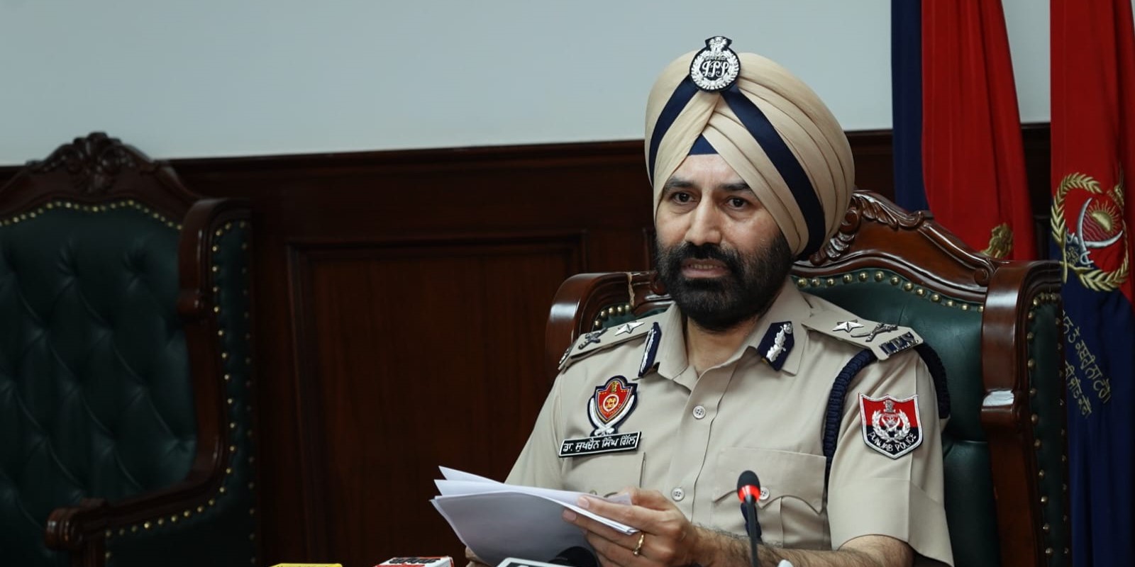 IGP Sukhchain Singh Gill talks to reporters IGP Sukhchain Singh Gill talks to reporters