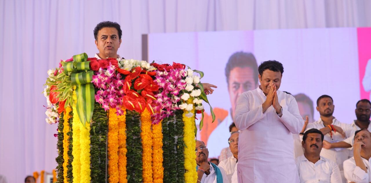 KTR addressing a public rally after inaugurating an IT tower in Nizamabad. KTR Nizamabad rally blast Revanth Reddy