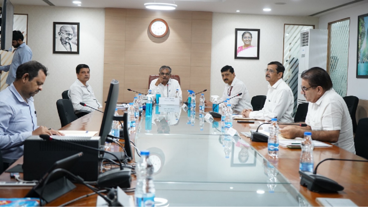 cwma Tamil Nadu, Karnataka equally upset over CWMA direction to release 5,000 cusecs of Cauvery water