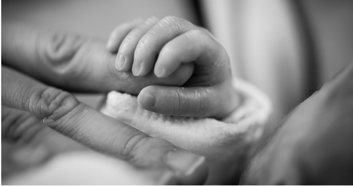 illegal adoption From Peraiyur to Bengaluru, Madurai Police trace newborn 48 hours after illegal ‘adoption’