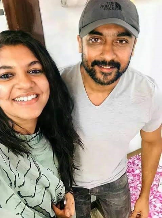 Aparna Balamurali and Suriya acted in Soorarai Pottru