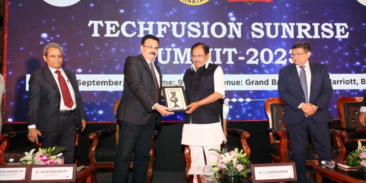 Home Minister G Parameshwara at the Techfusion Sunrise Summit-2023 Home Minister G Parameshwara at the Techfusion Sunrise Summit-2023