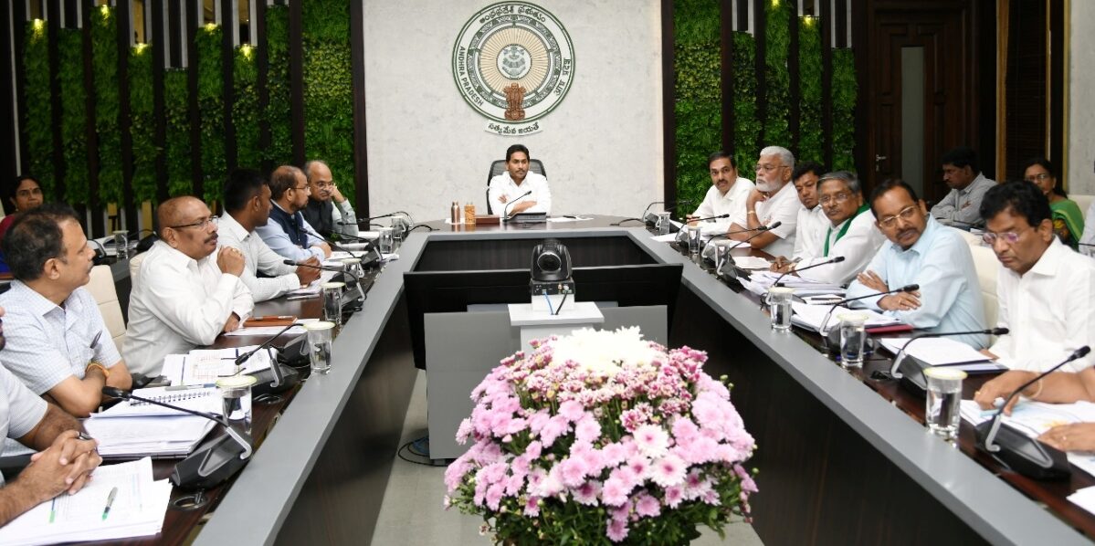Andhra Pradesh CM Jagan Mohan at the review meeting to discuss the contingency plan for prolonged dry spell. (AndhrapradeshCM/ X)