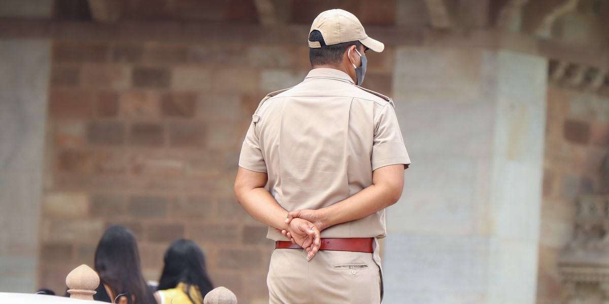 Punjab police raid Canada based terrorist Landa’s 297 close associates. Representational image. (iStock) Punjab police arrest wanted drug smuggler. Representational image. (iStock)