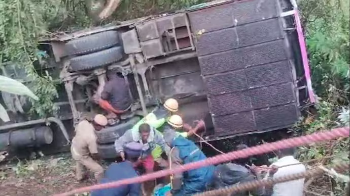 tamil-nadu-bus-accident-301506485-16×9 The current death toll is at 8. (Sourced)