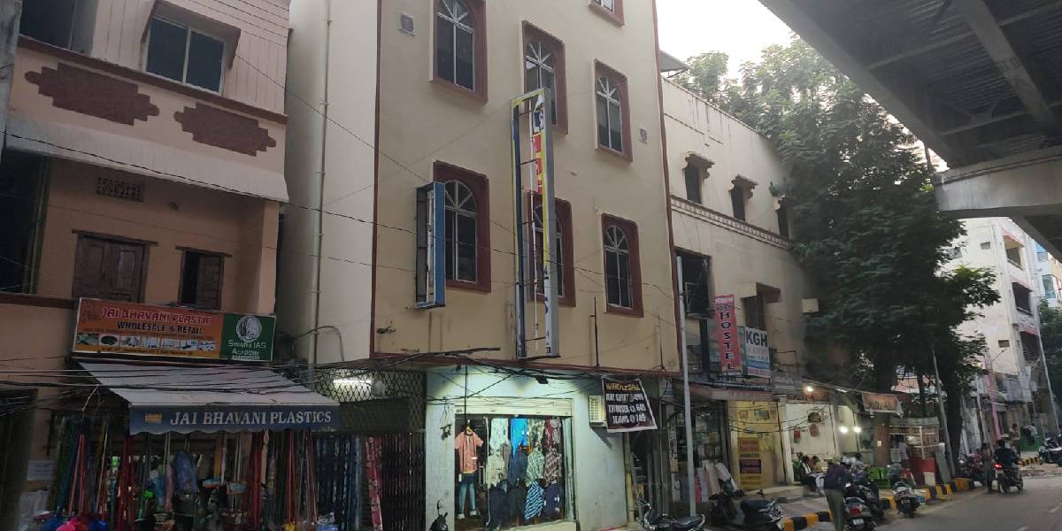 Hyderabad TSPSC aspirant suicide ‘We have to bear the brunt, says management as hostel on the verge of shutting down Hyderabad TSPSC aspirant suicide 'We have to bear the brunt, says management as hostel on the verge of shutting down