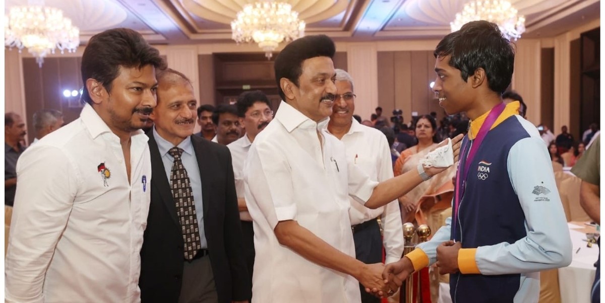 MK Stalin congratulating the athletes from Tamil Nadu