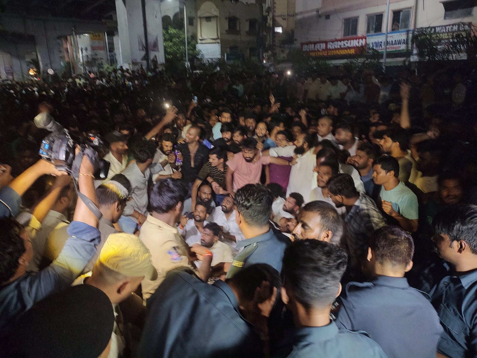 Opposition accuses BRS Leaders of mismanagement following TSPSC aspirant’s tragic suicide Opposition accuses BRS Leaders of mismanagement following TSPSC aspirant's tragic suicide