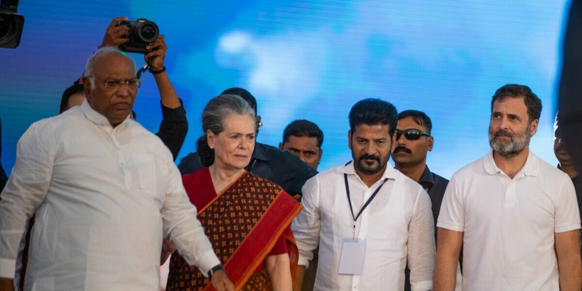 TPCC cheif Revanth Reddy with Congress leadership