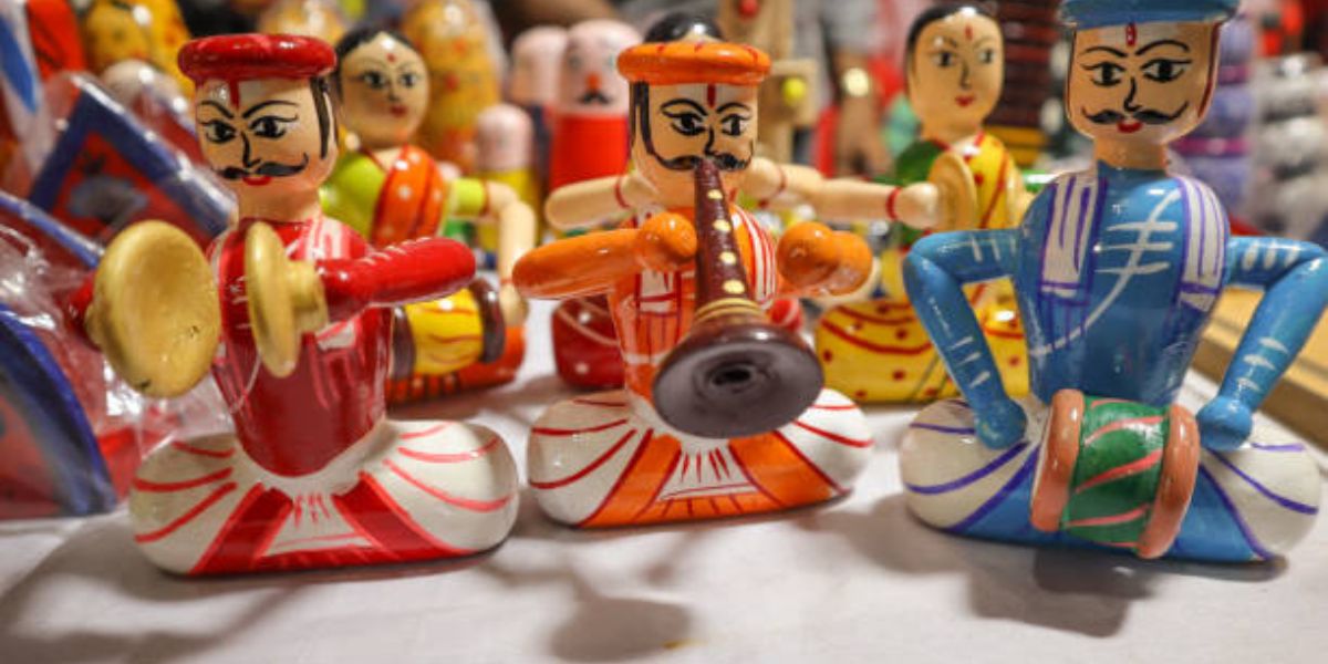 Untitled design (3) Channapatna toys are traditional handicrafts, and their history dates back to the time of Tipu Sultan. (Supplied)