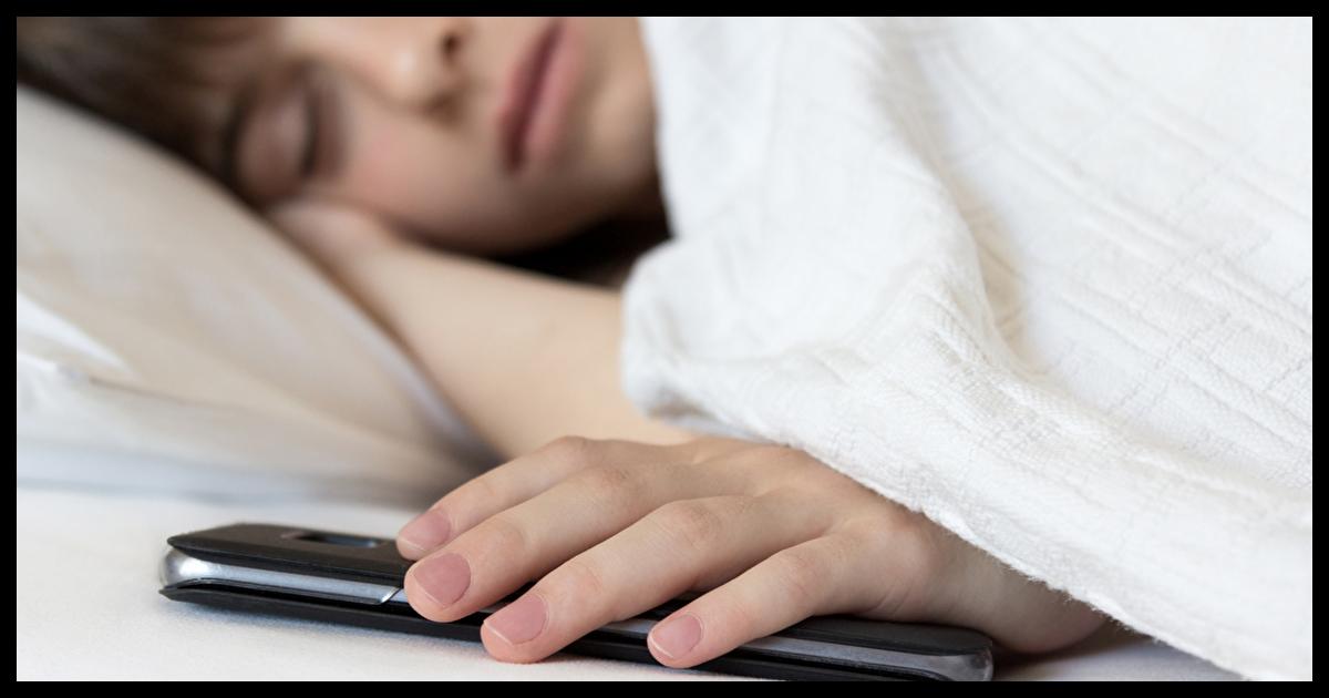 mobile next While mobile phone usage cannot give you brain cancer, it can have negative implications on your health. (Creative Commons)