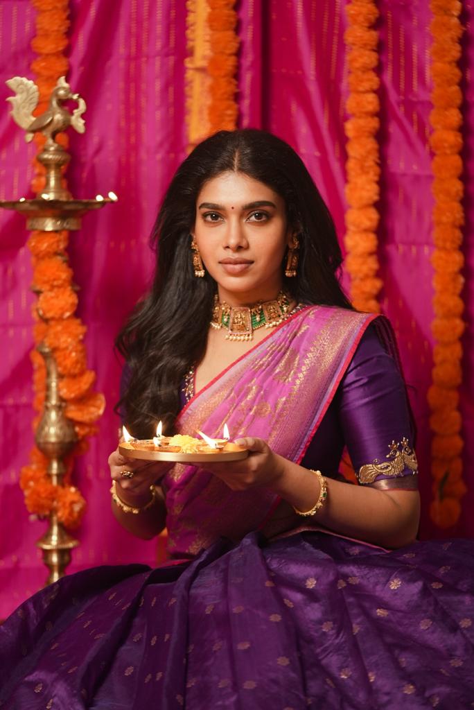 Dushara Vijayan Diwali photoshoot