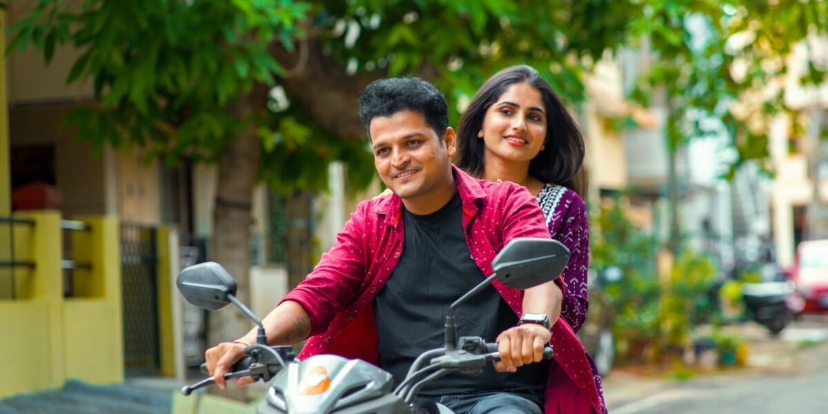 Lead pair of the film Garuda Purana