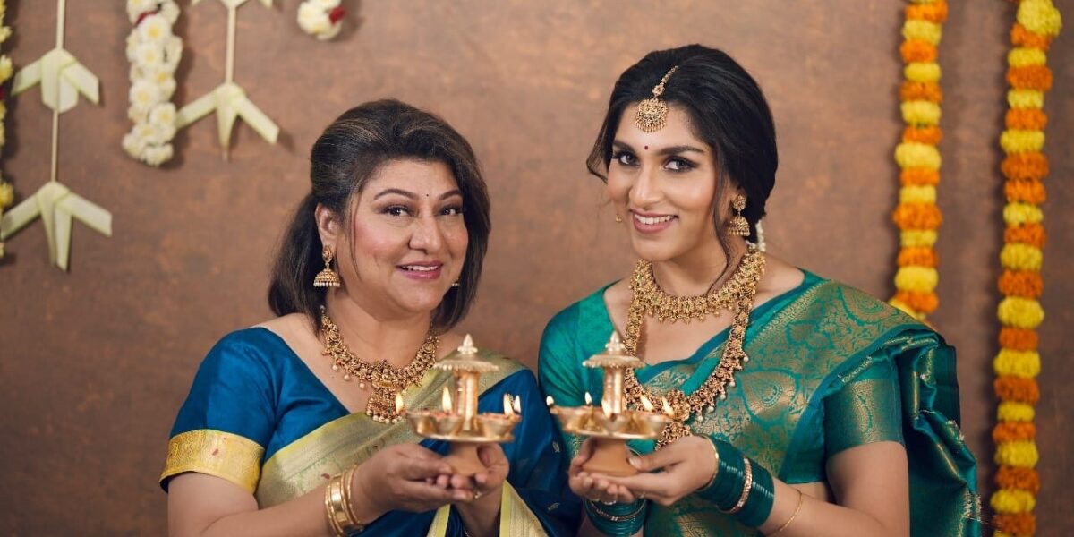 Malashree with her daughter Aradhanaa Ram on the occasion of Deepavali