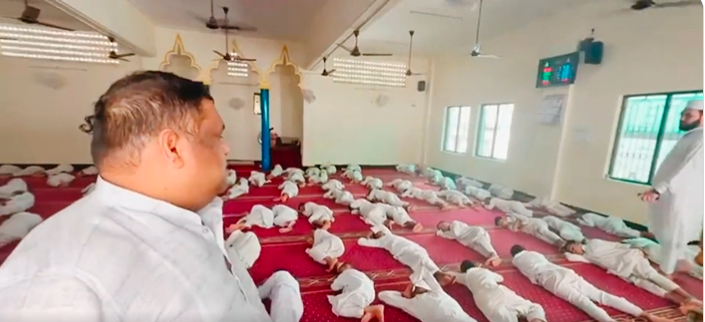 NCPCR Chairperson Priyank Kanoongo inspecting the Muslim orphanage in Bengaluru