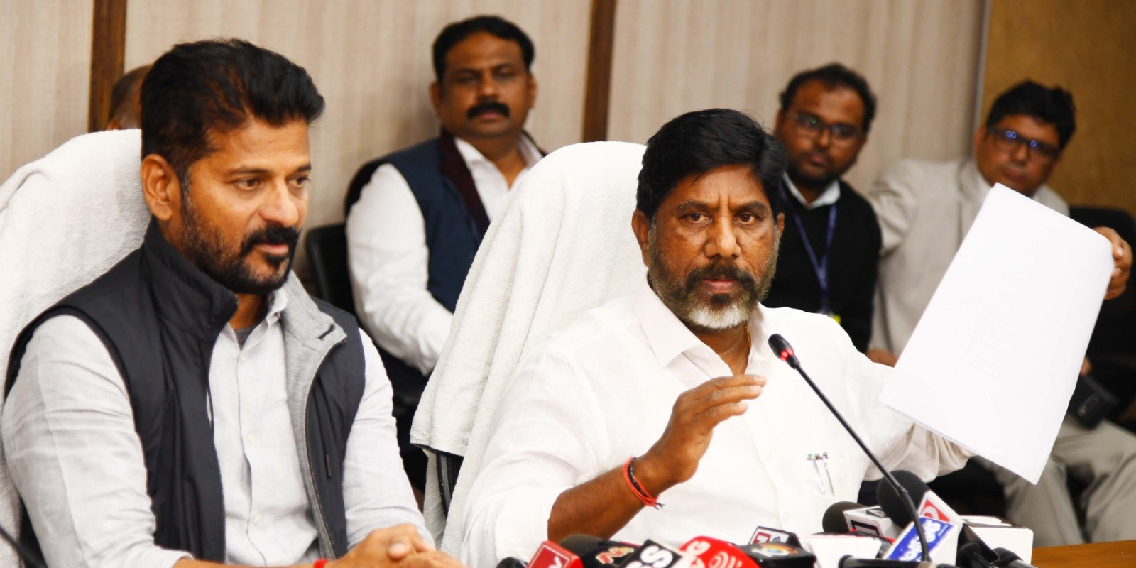 Telangana Chief Minister A Revanth Reddy and Deputy Chief Minister Mallu Bhatti Vikramarka speak to reporters after meeting Prime Minister Narendra Modi in New Delhi on Tuesday, 26 December, 2023. Telangana Chief Minister A Revanth Reddy and Deputy Chief Minister Mallu Bhatti Vikramarka speak to reporters after meeting Prime Minister Narendra Modi in New Delhi on Tuesday, 26 December, 2023.
